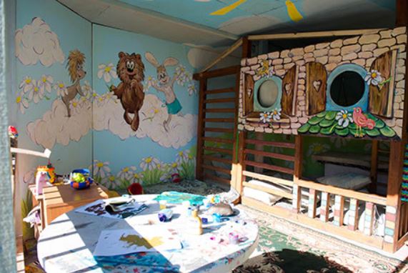 Гостевой дом Эстет Судак Крым детская площадка фото